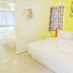 Holland Resort Phuket